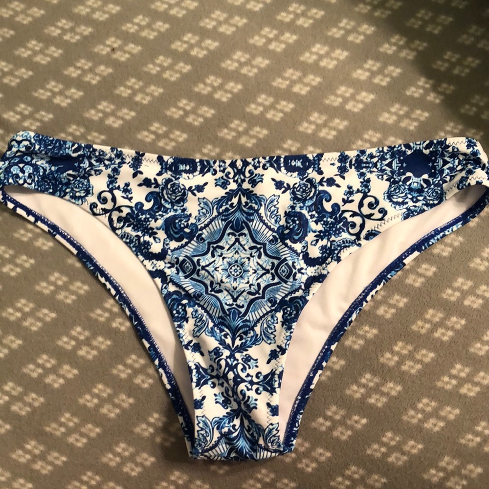 Unbranded Swim Bottoms Blue Medallion Print